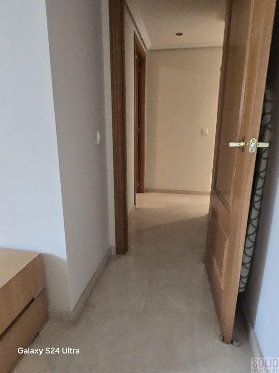 3 soverom Leilighet til salgs i Valencia by med svømmebasseng garasje - € 690 000 (Ref: 9031092)