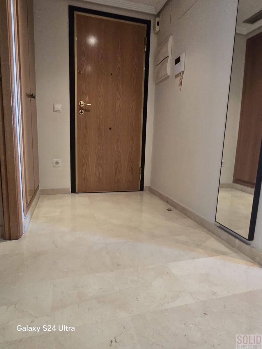 3 soverom Leilighet til salgs i Valencia by med svømmebasseng garasje - € 690 000 (Ref: 9031092)