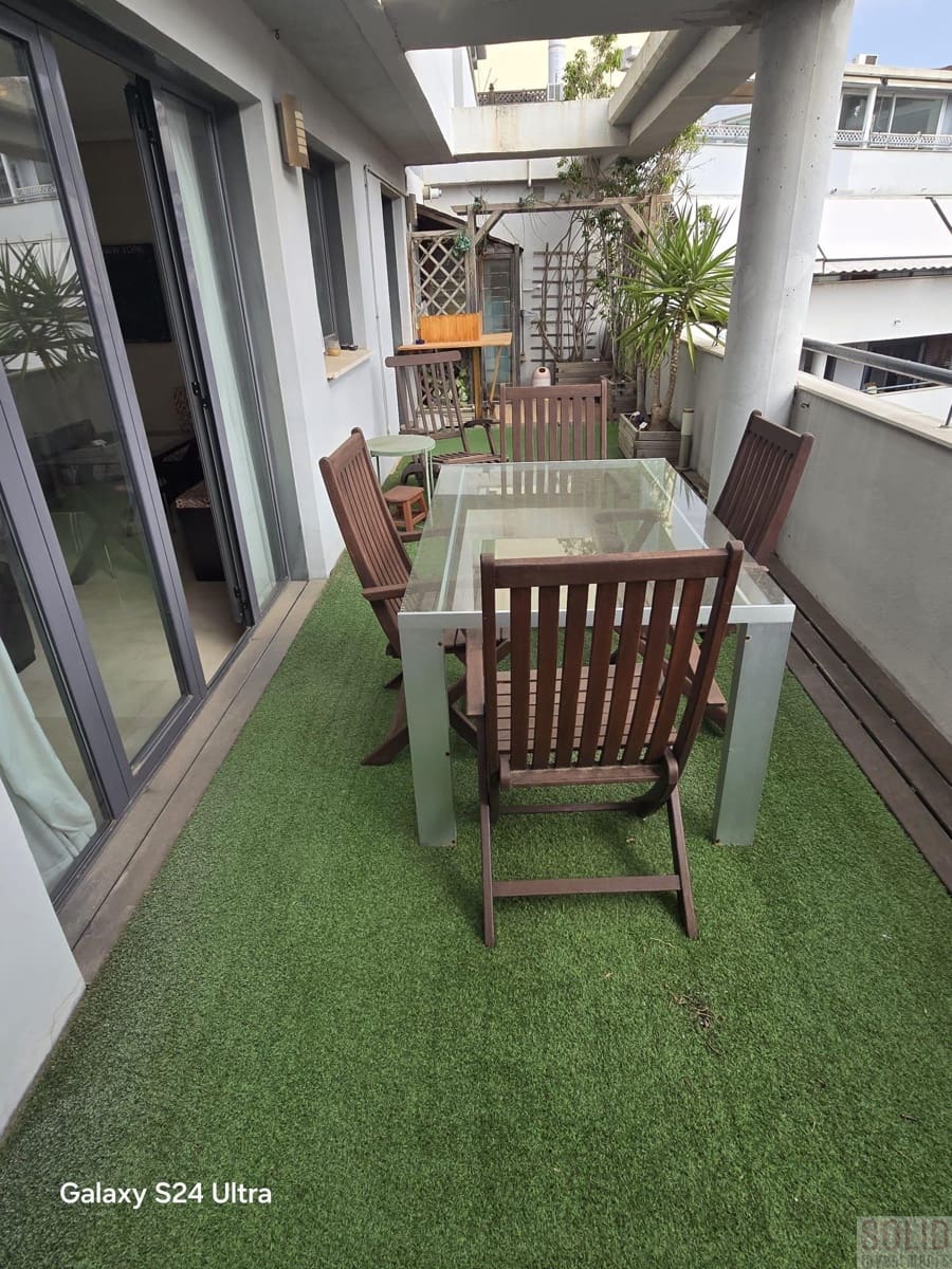 3 soverom Leilighet til salgs i Valencia by med svømmebasseng garasje - € 690 000 (Ref: 9031092)