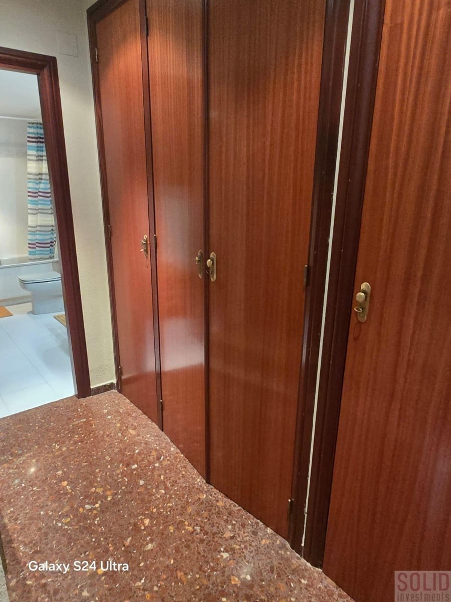 4 soveværelse Lejlighed til salg i Valencia by - € 315.000 (Ref: 9066938)