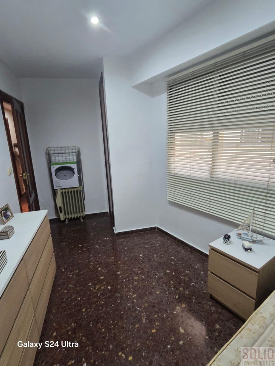 4 soveværelse Lejlighed til salg i Valencia by - € 315.000 (Ref: 9066938)