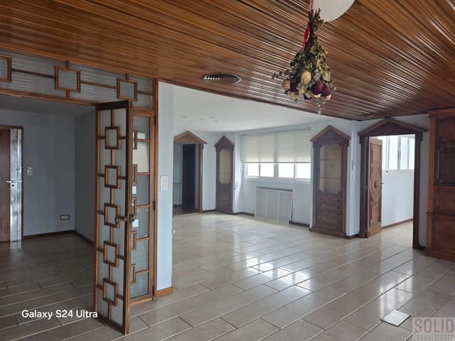 Appartement de 4 chambres à louer à Sant Francesc, Valence ville - 3 000 € (Ref: 9146415)