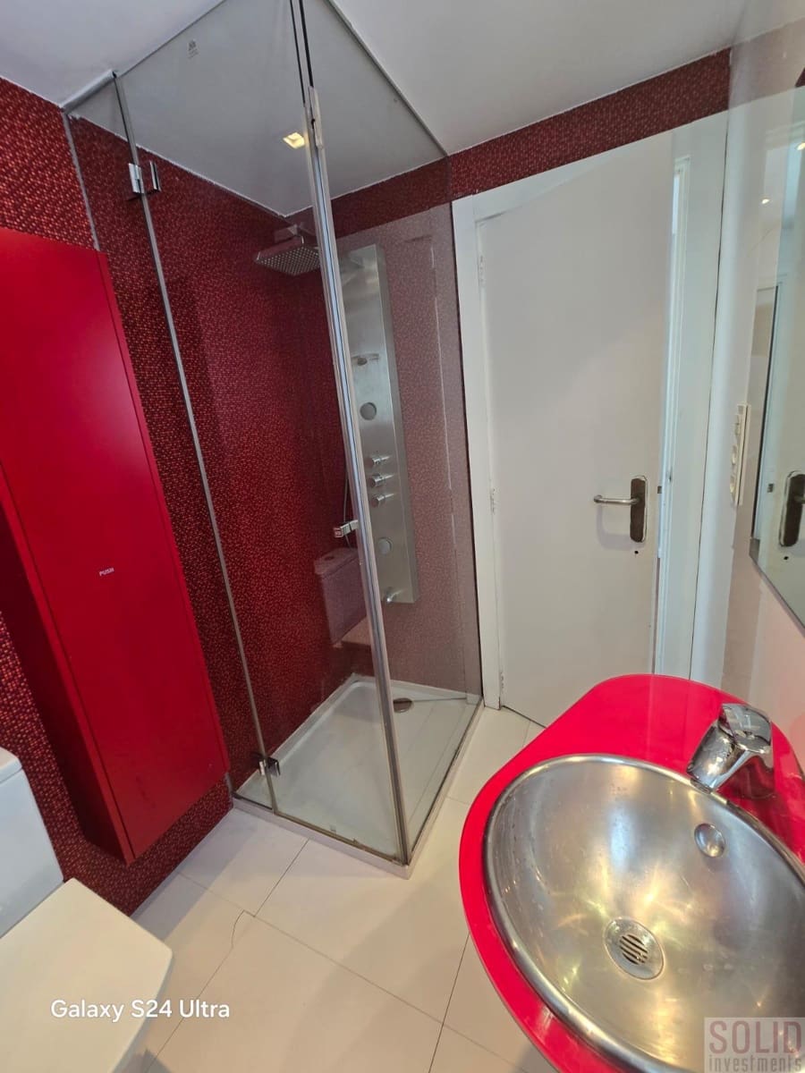 4 slaapkamer Flat te huur in Valencia stad - € 3.000 (Ref: 9146415)