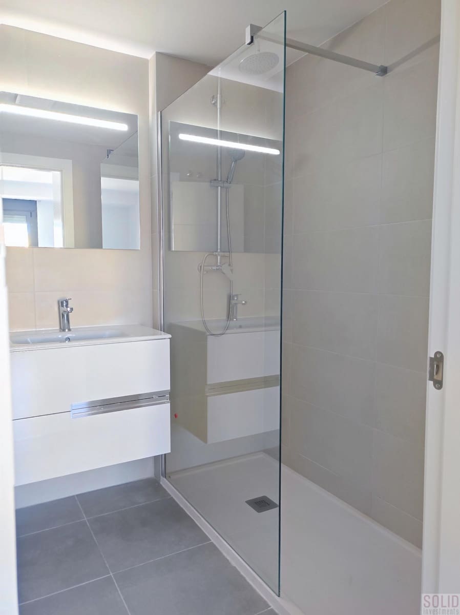 2 soveværelse Lejlighed til leje i Denia med swimmingpool - € 1.400 (Ref: 9191915)