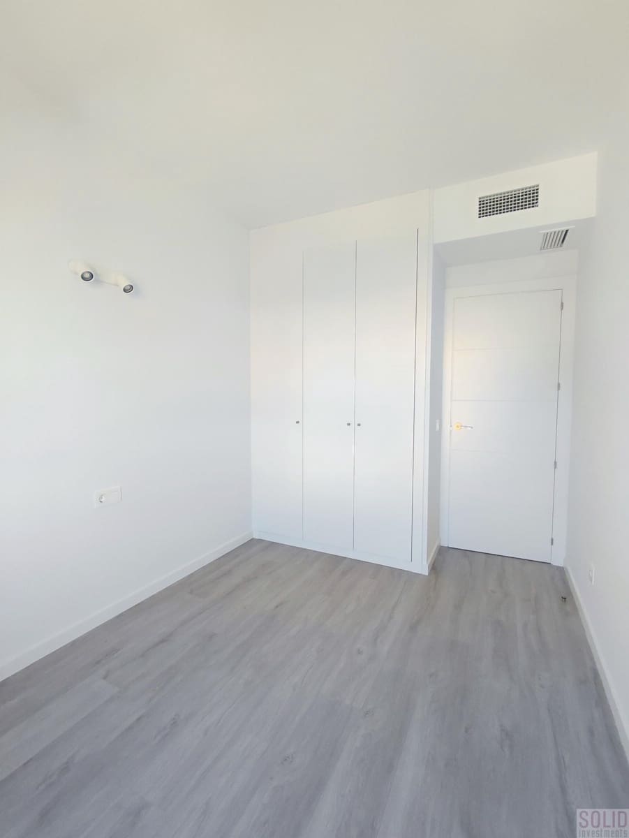 2 soveværelse Lejlighed til leje i Denia med swimmingpool - € 1.400 (Ref: 9191915)