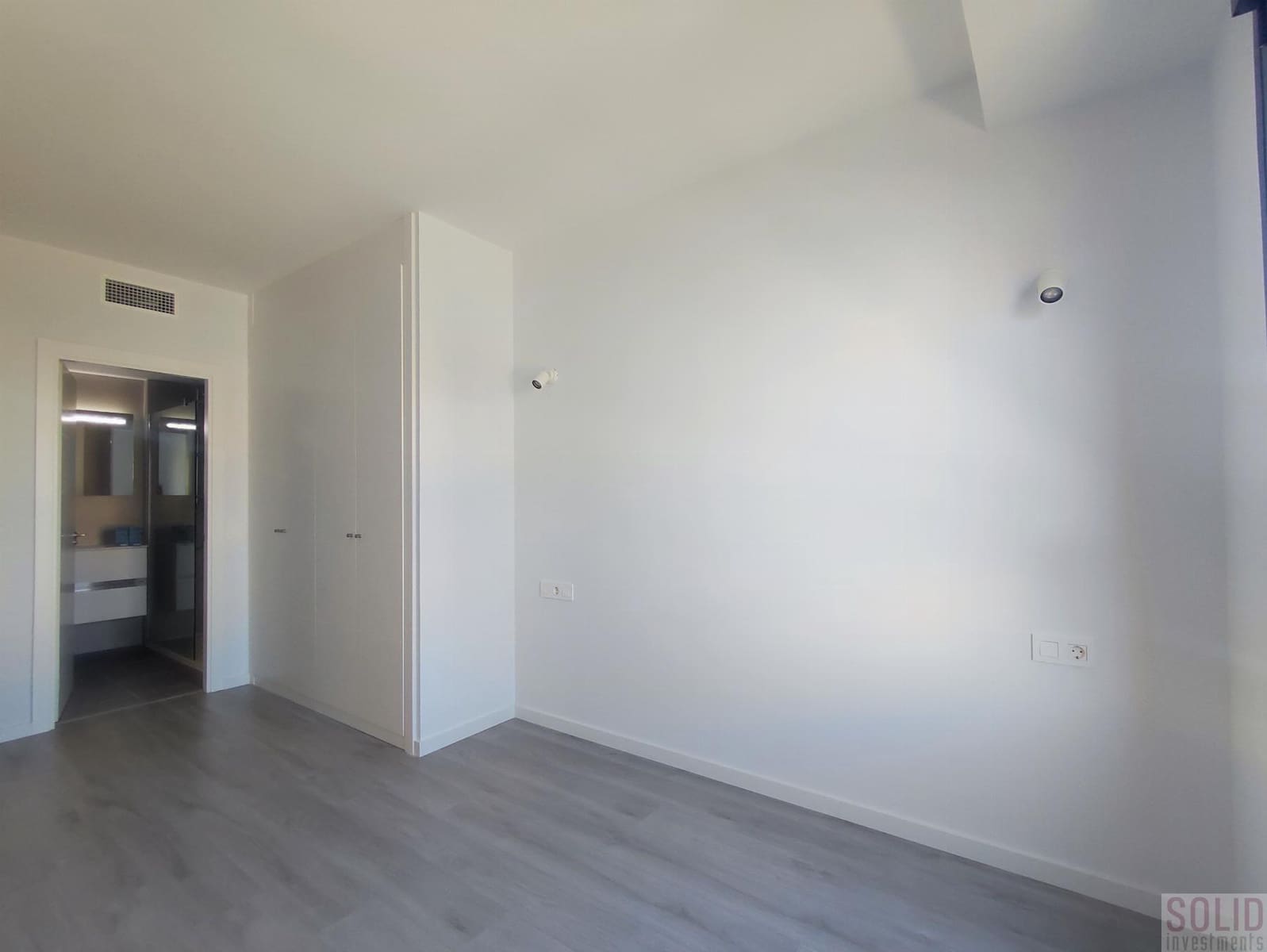 2 soveværelse Lejlighed til leje i Denia med swimmingpool - € 1.400 (Ref: 9191915)