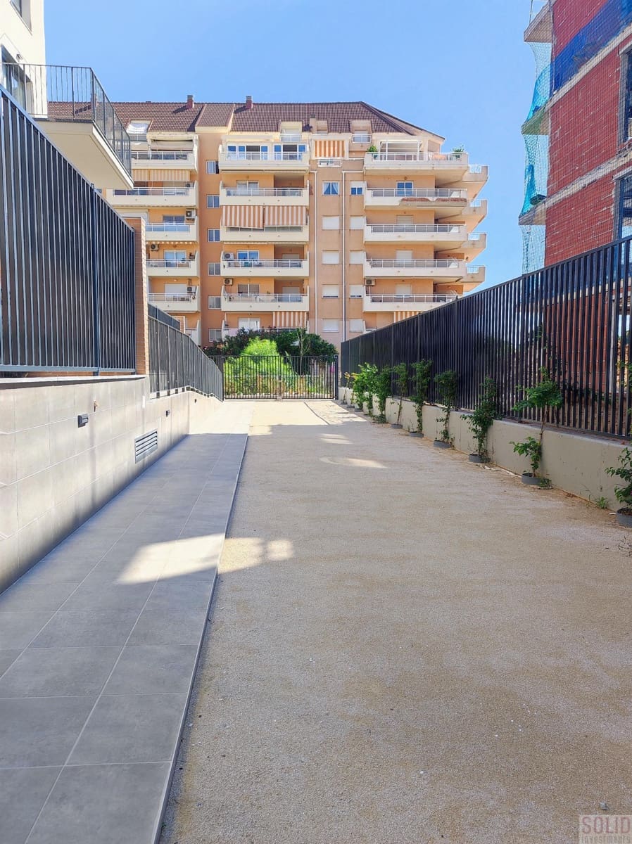 2 soveværelse Lejlighed til leje i Denia med swimmingpool - € 1.400 (Ref: 9191915)