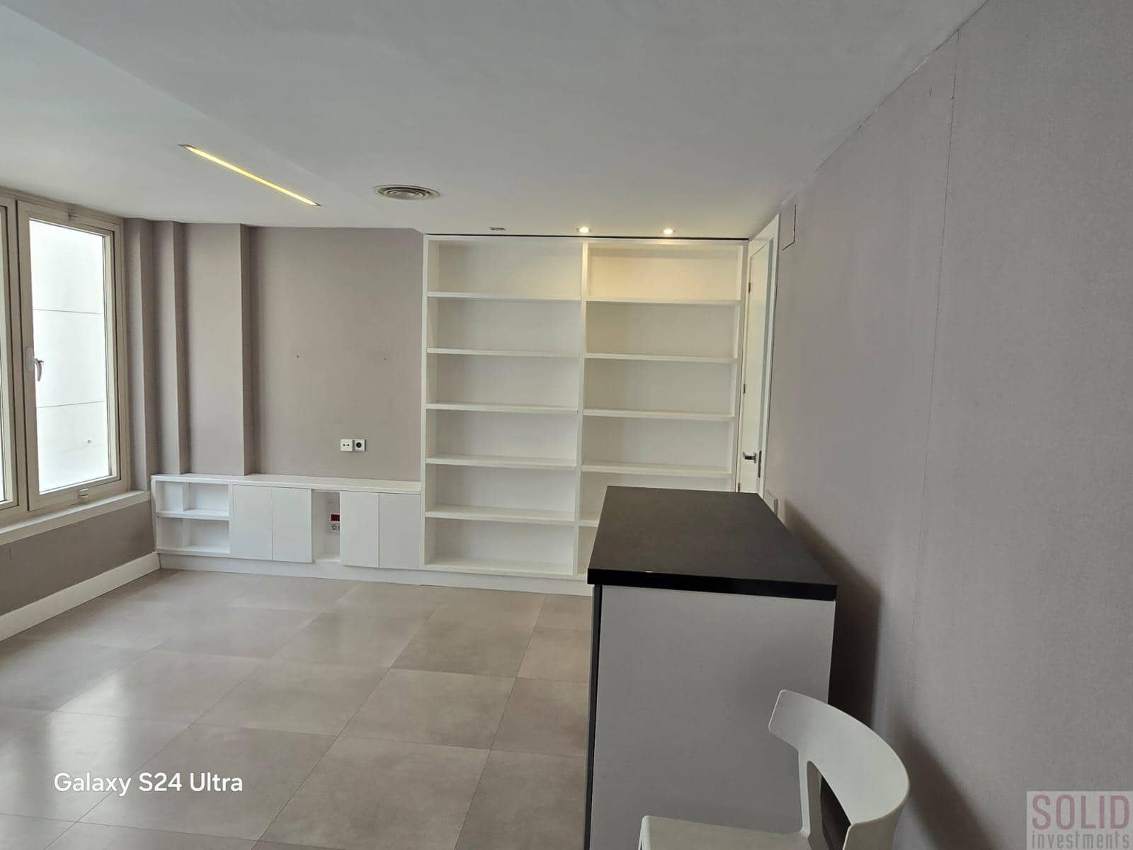 3 sypialnia Mieszkanie do wynajęcia w Miasto Walencja - 2 000 € (Ref: 9211602)