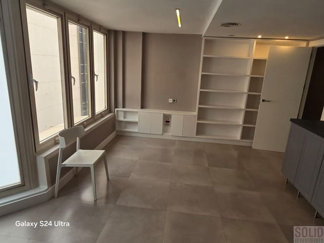 Appartement de 3 chambres à louer à Sant Francesc, Valence ville - 2 000 € (Ref: 9211602)