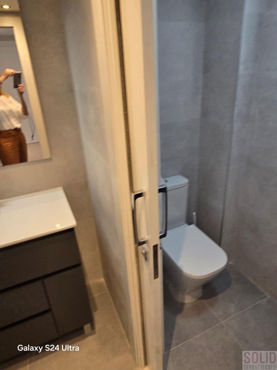 3 sypialnia Mieszkanie do wynajęcia w Miasto Walencja - 2 000 € (Ref: 9211602)