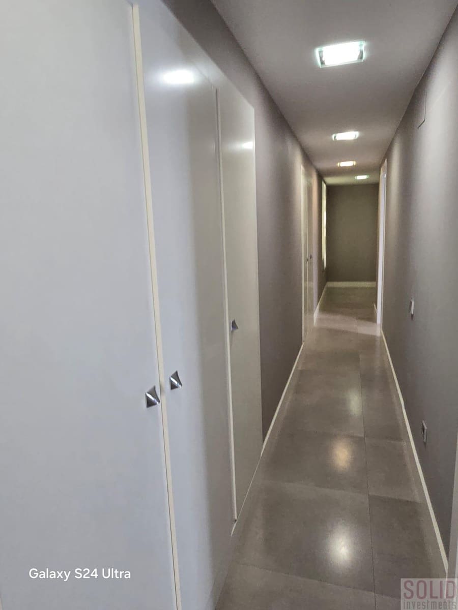 3 sypialnia Mieszkanie do wynajęcia w Miasto Walencja - 2 000 € (Ref: 9211602)