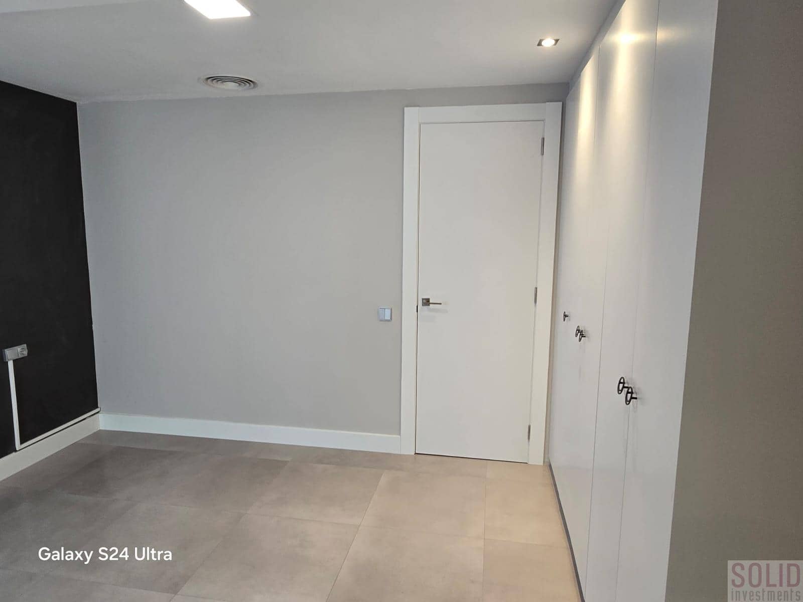 3 sypialnia Mieszkanie do wynajęcia w Miasto Walencja - 2 000 € (Ref: 9211602)