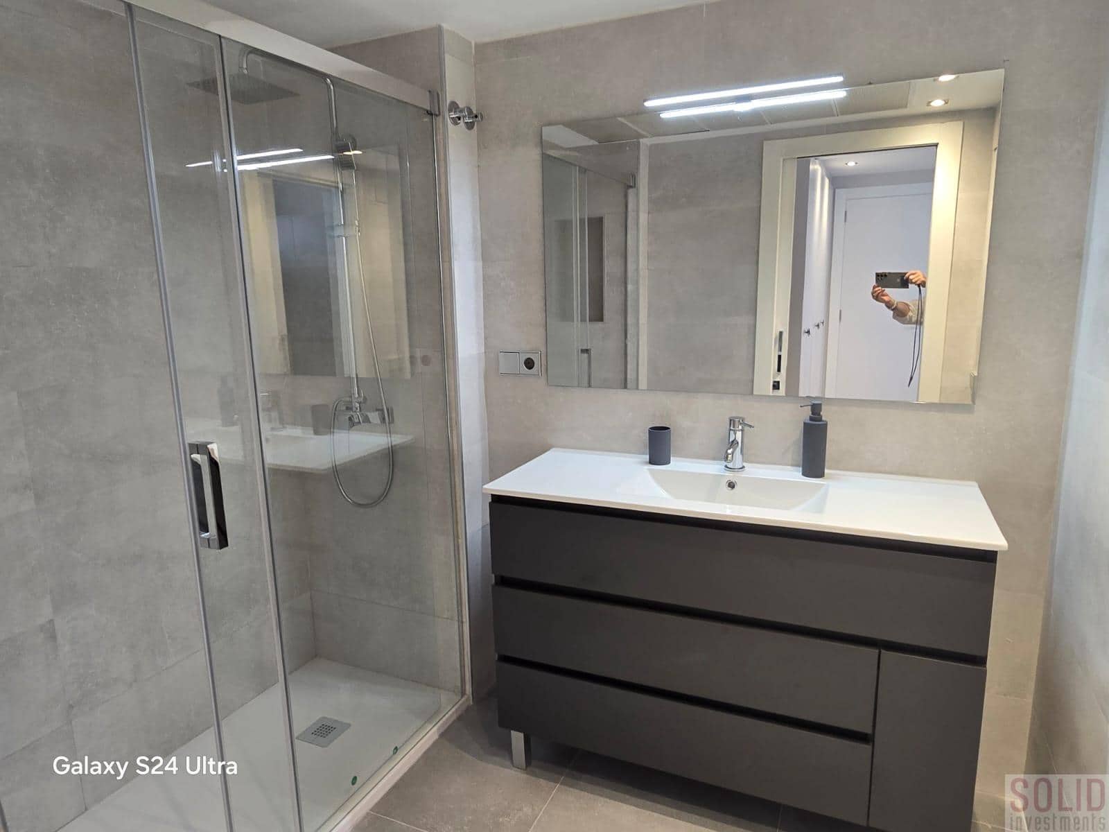 3 sypialnia Mieszkanie do wynajęcia w Miasto Walencja - 2 000 € (Ref: 9211602)