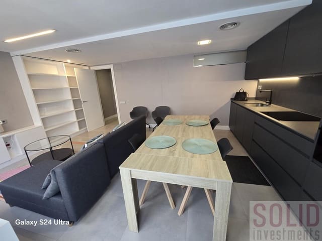 3 soveværelse Lejlighed til leje i Sant Francesc, Valencia by - € 1.800 (Ref: 9211602)