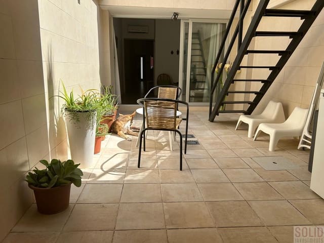 2 slaapkamer Appartement te huur in Cabanyal-Canyamelar, Valencia stad - € 2.200 (Ref: 9235778)