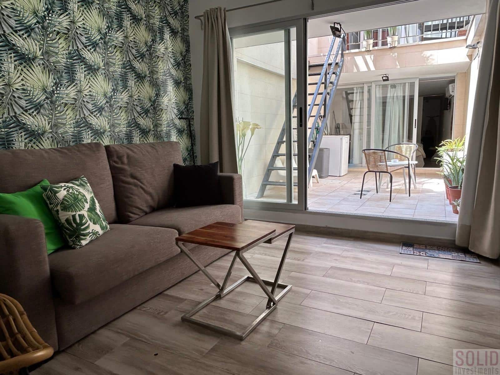 2 quarto Apartamento para arrendar em Valencia cidade - 2 200 € (Ref: 9235778)