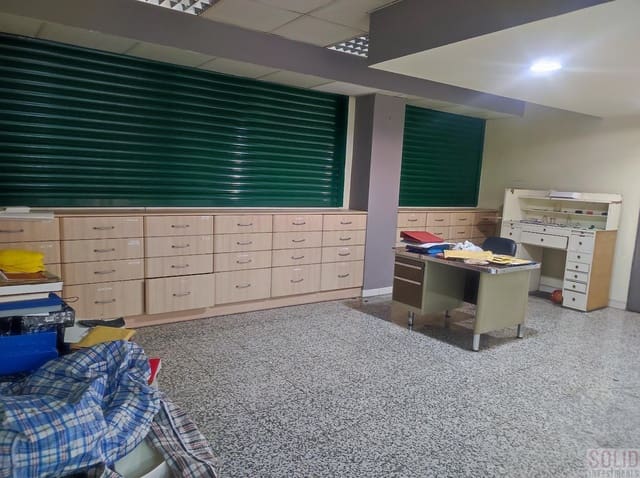 Local Commercial de 8 chambres à louer à Sant Francesc, Valence ville - 4 800 € (Ref: 9271854)