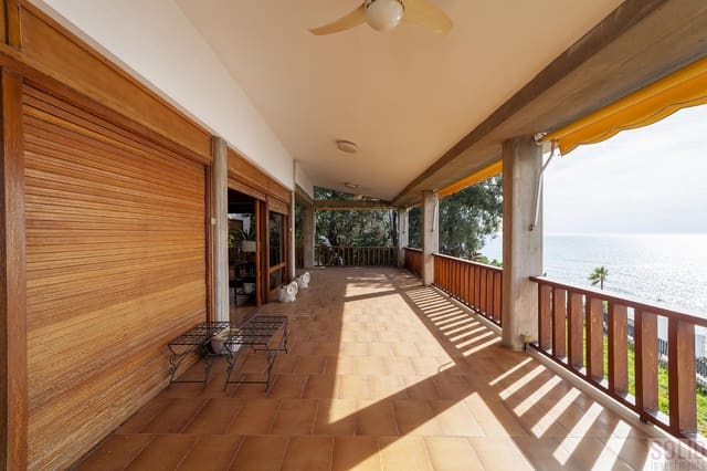 6 bedroom Villa for sale in Oropesa  with pool - € 2,580,000 (Ref: 9329890)