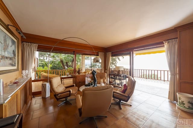 6 bedroom Villa for sale in Oropesa  with pool - € 2,580,000 (Ref: 9329890)