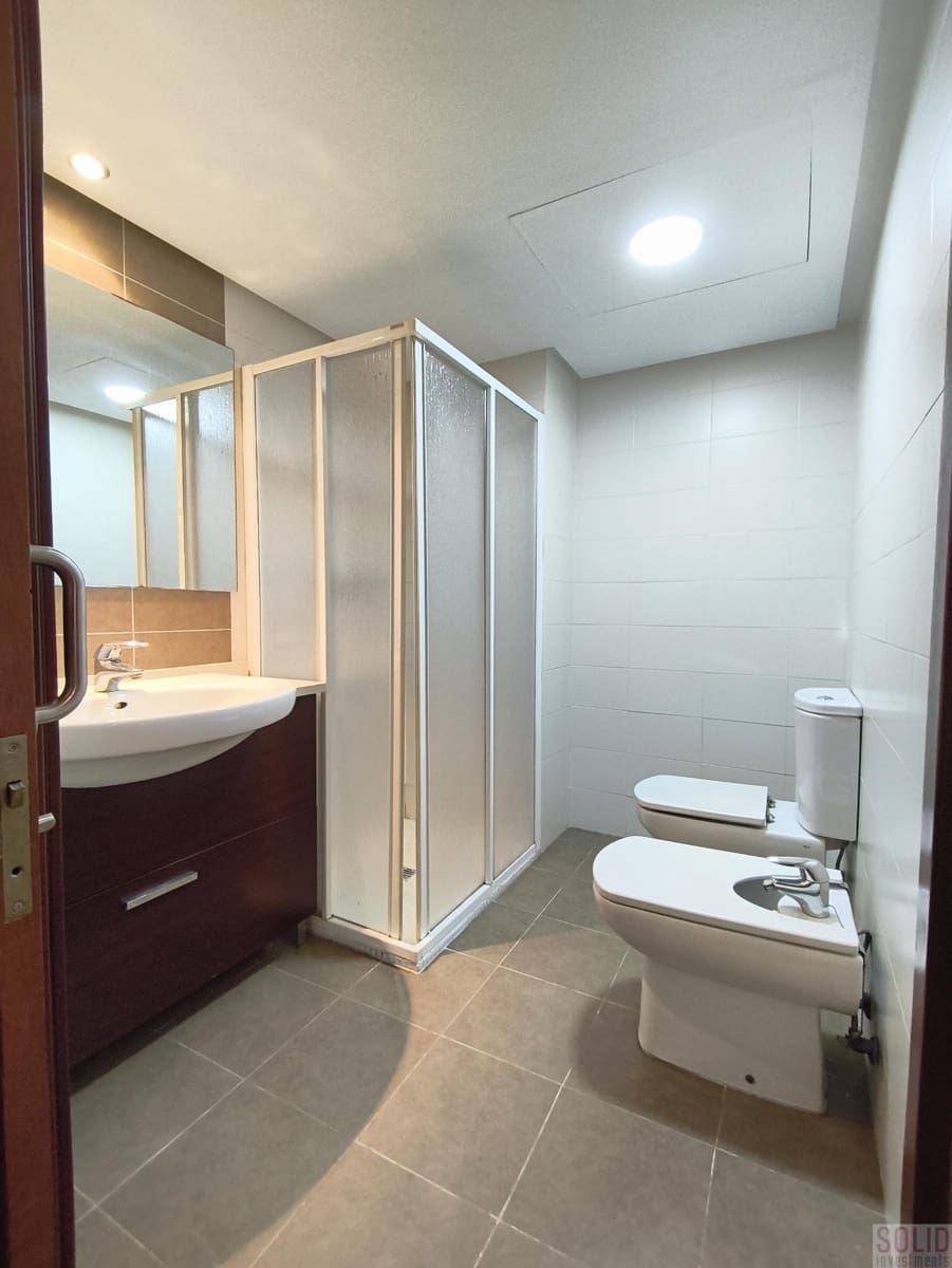 4 bedroom Flat for rent in Valencia city - € 2,500 (Ref: 9337220)