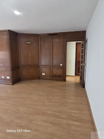 Appartement de 2 chambres à louer à Sant Francesc, Valence ville avec garage - 2 000 € (Ref: 9363484)