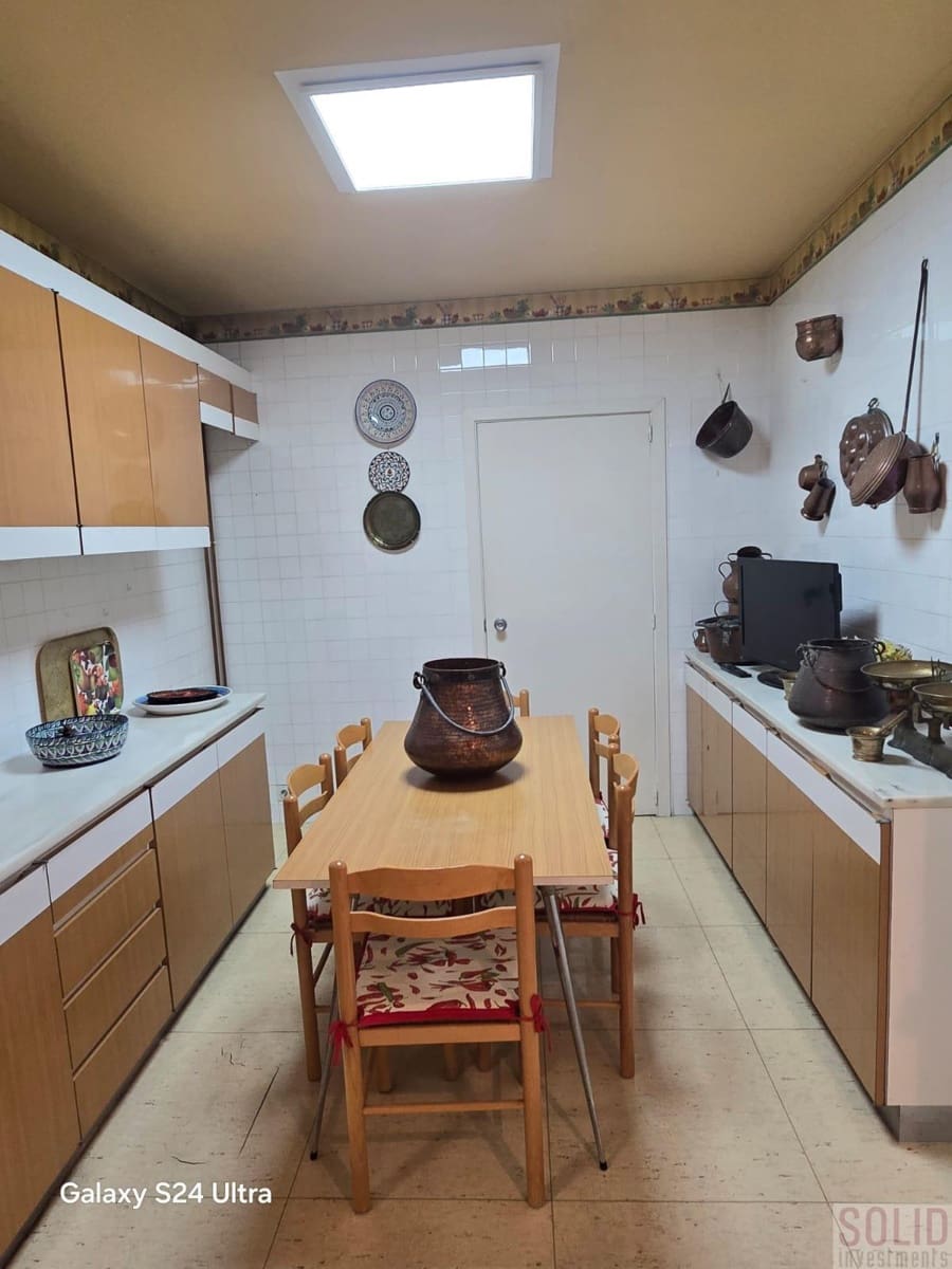 5 soveværelse Lejlighed til salg i Valencia by - € 1.000.000 (Ref: 9415651)