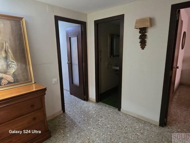 5 soveværelse Lejlighed til salg i Exposicio, Valencia by - € 1.000.000 (Ref: 9415651)