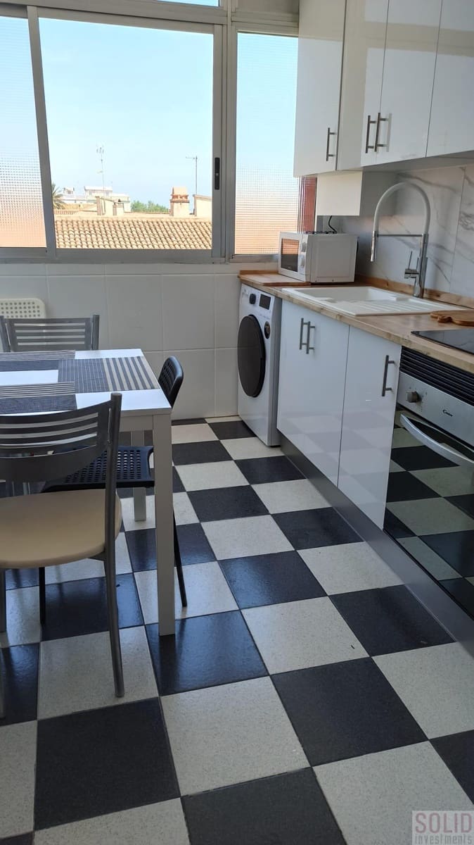 3 makuuhuone Asunto vuokrattavana paikassa Valencia kaupunki - 1 350 € (Ref: 9429085)