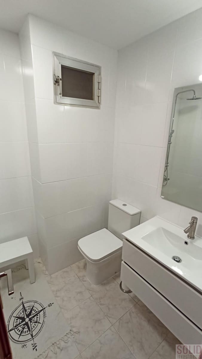 3 makuuhuone Asunto vuokrattavana paikassa Valencia kaupunki - 1 350 € (Ref: 9429085)