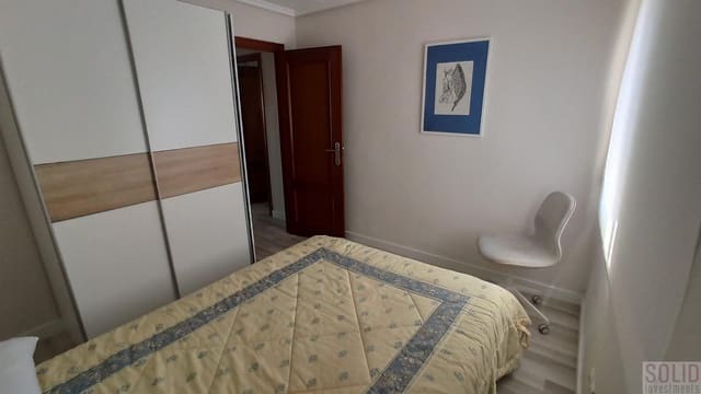 3 soverom Leilighet til leie i Cabanyal-Canyamelar, Valencia by - € 1 350 (Ref: 9429085)
