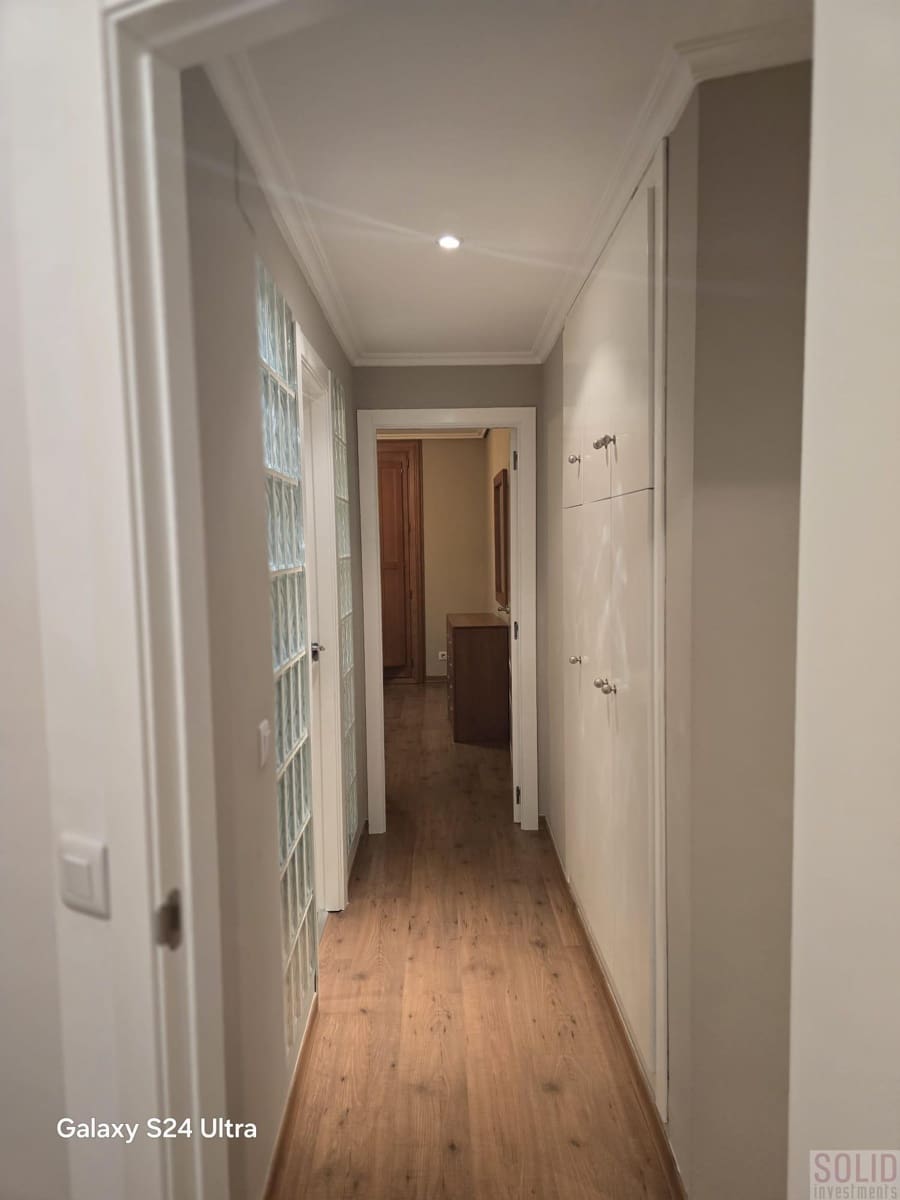 2 bedroom Flat for rent in Valencia city - € 1,450 (Ref: 9445475)