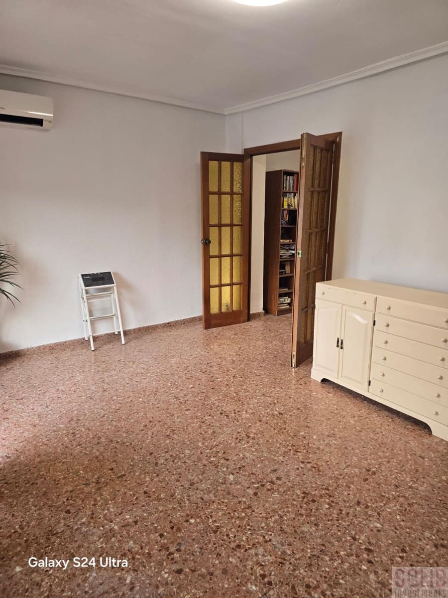 3 makuuhuone Asunto myytävänä paikassa Valencia kaupunki - 380 000 € (Ref: 9450029)