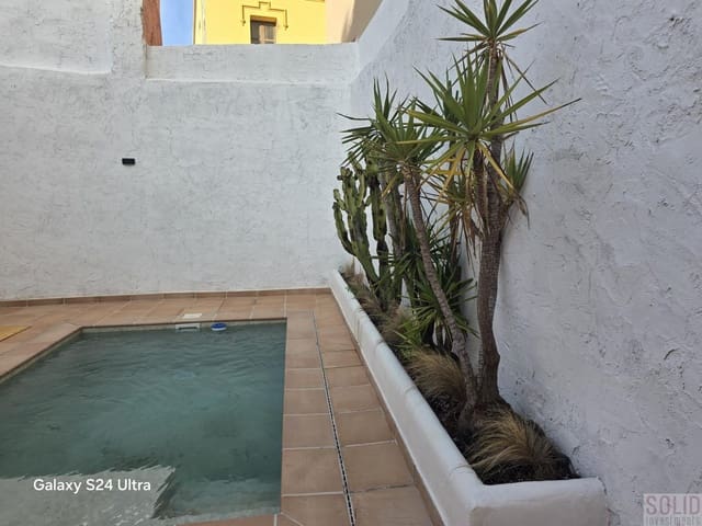 4 soverom Hus til salgs i Meliana - € 525 000 (Ref: 9471782)