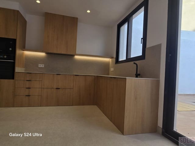 4 soverom Hus til salgs i Meliana - € 525 000 (Ref: 9471782)