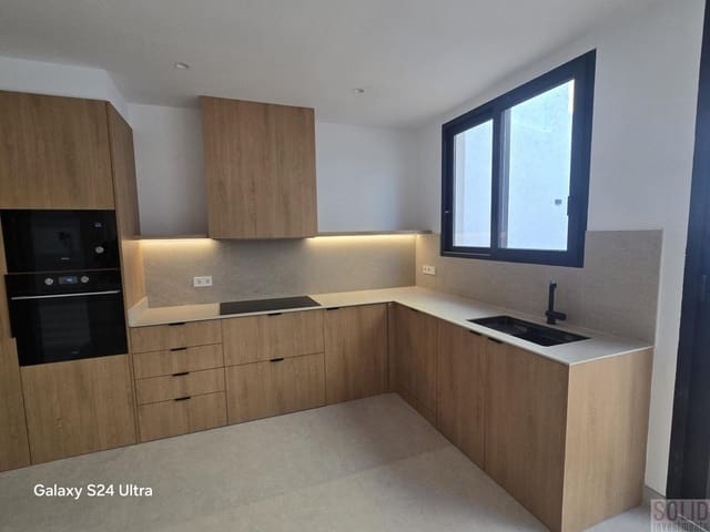 4 soverom Hus til salgs i Meliana - € 525 000 (Ref: 9471782)