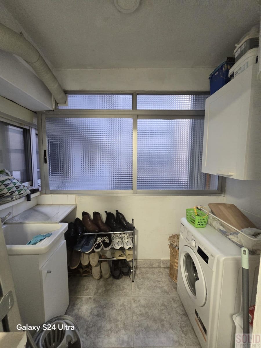 4 soveværelse Lejlighed til salg i Valencia by - € 345.000 (Ref: 9618739)