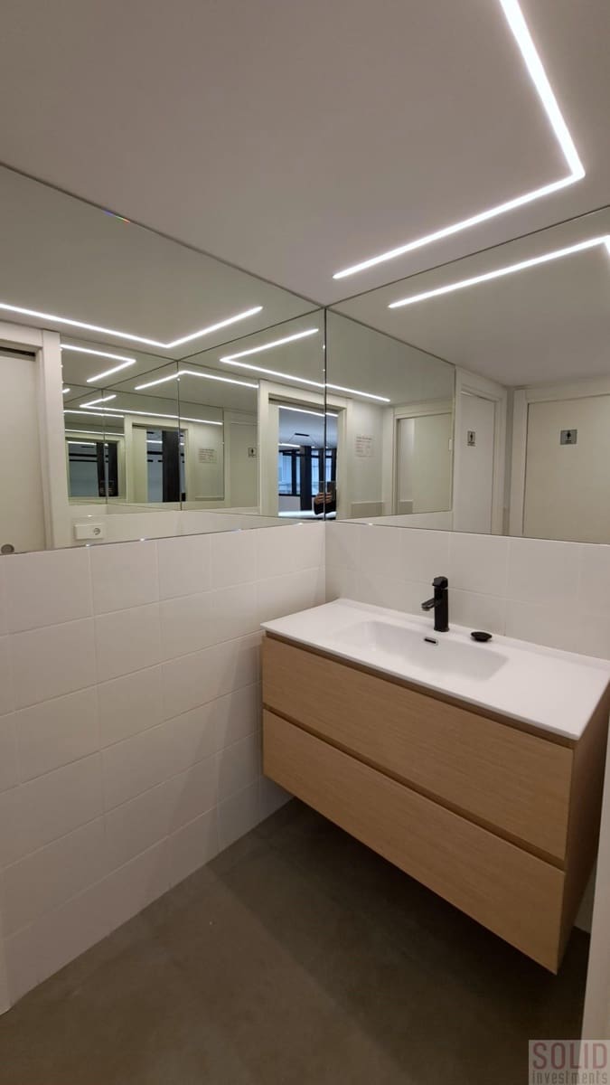 Kontor til leje i Valencia by - € 3.000 (Ref: 9777271)