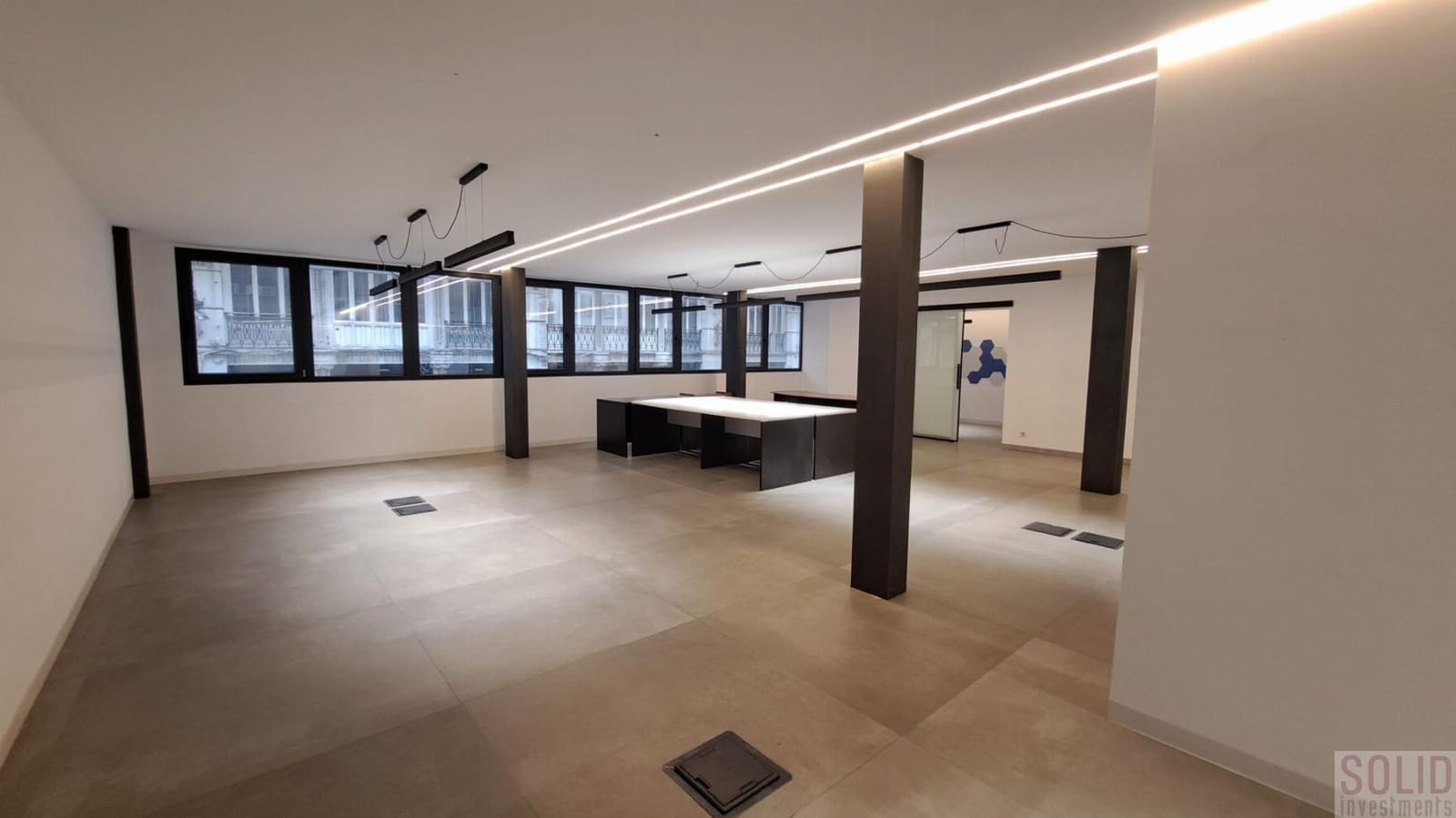 Kontor til leje i Valencia by - € 3.000 (Ref: 9777271)