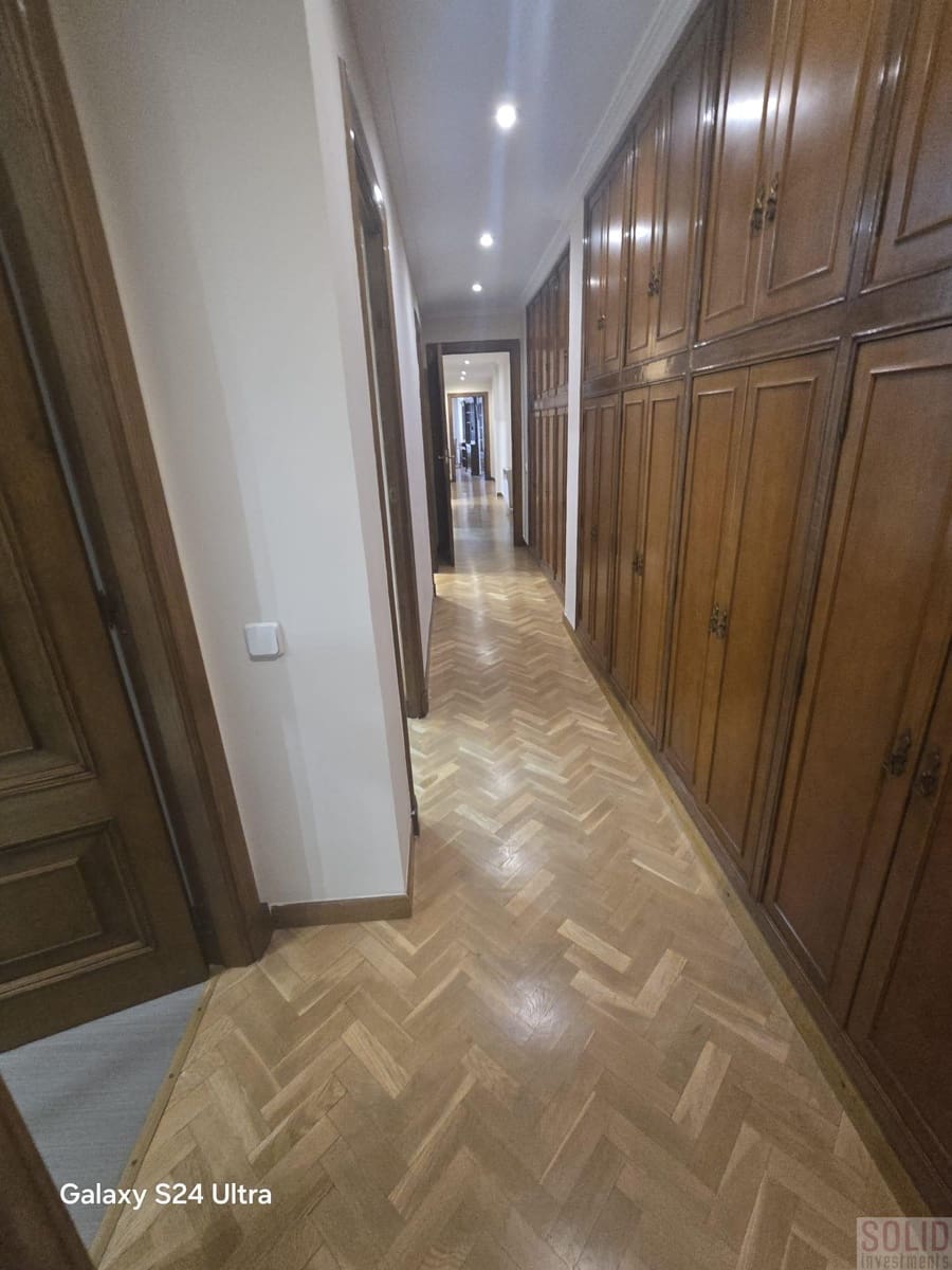 4 camera da letto Appartamento da affittare in Valencia citta - 2.500 € (Rif: 9805788)