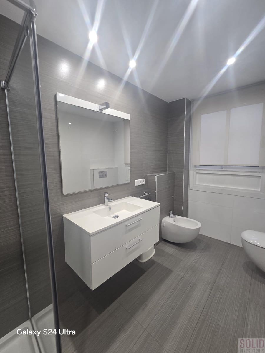 4 camera da letto Appartamento da affittare in Valencia citta - 2.500 € (Rif: 9805788)