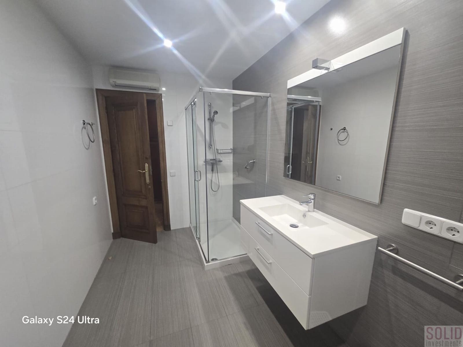 4 camera da letto Appartamento da affittare in Valencia citta - 2.500 € (Rif: 9805788)