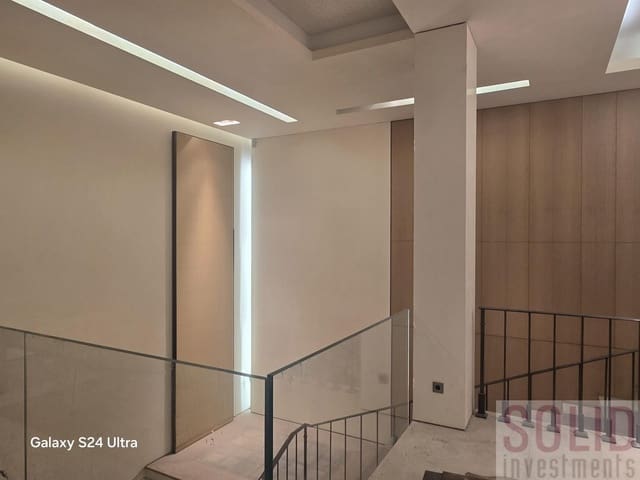 Erhverv til leje i La Xerea, Valencia by med garage - € 12.000 (Ref: 9861220)