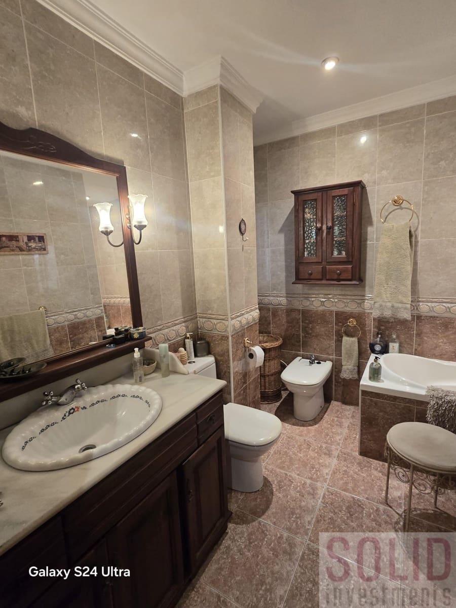 3 soveværelse Lejlighed til salg i Valencia by - € 375.000 (Ref: 9873664)