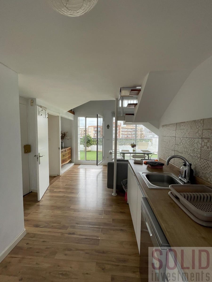 2 soveværelse Penthouse til salg i Valencia by - € 580.000 (Ref: 9932448)