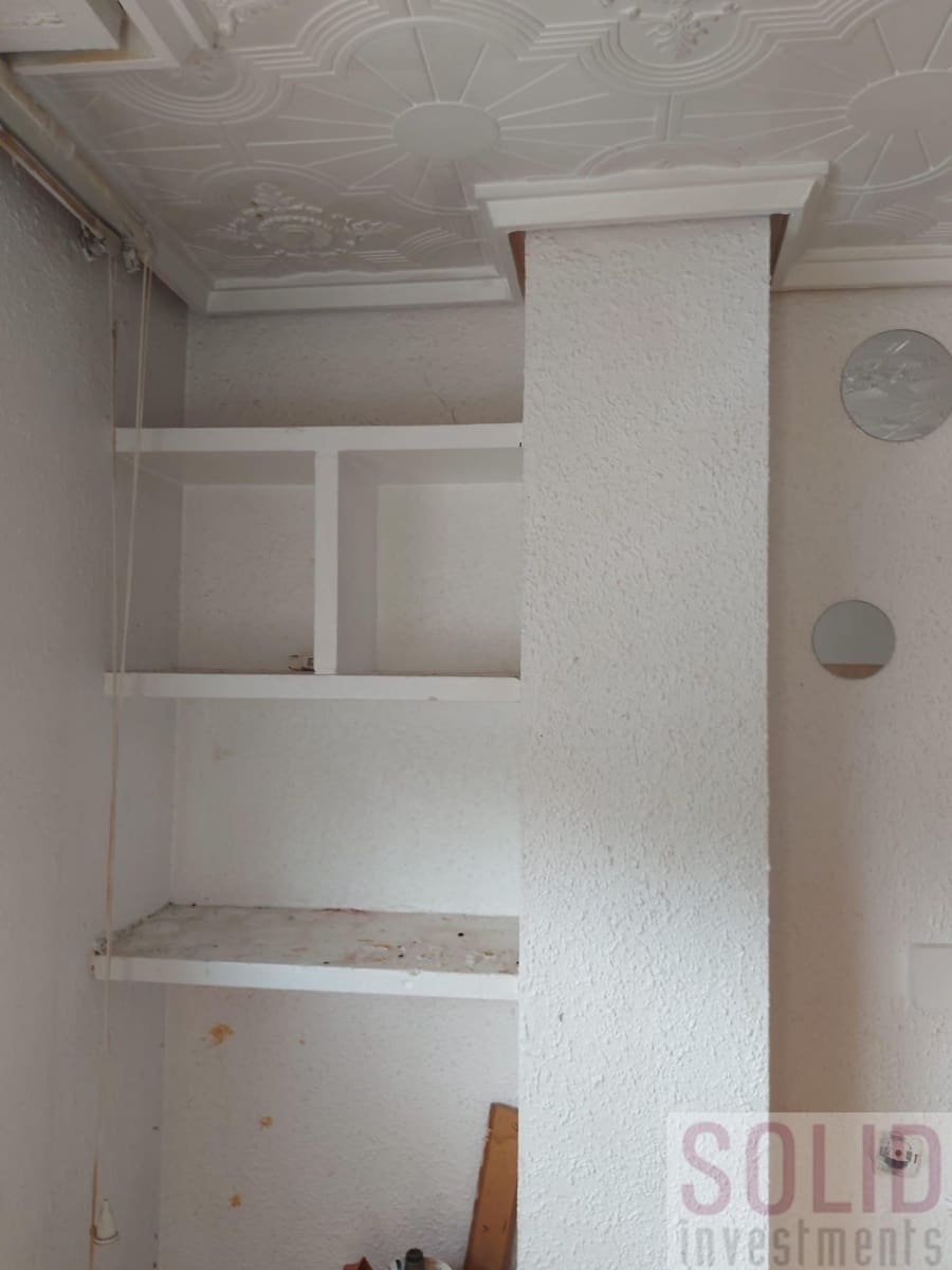 4 slaapkamer Flat te koop in Sedavi - € 180.000 (Ref: 9958848)