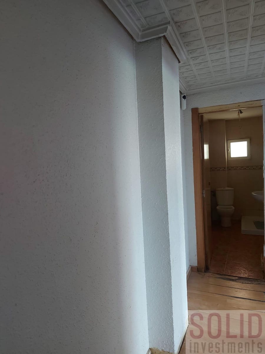 4 slaapkamer Flat te koop in Sedavi - € 180.000 (Ref: 9958848)