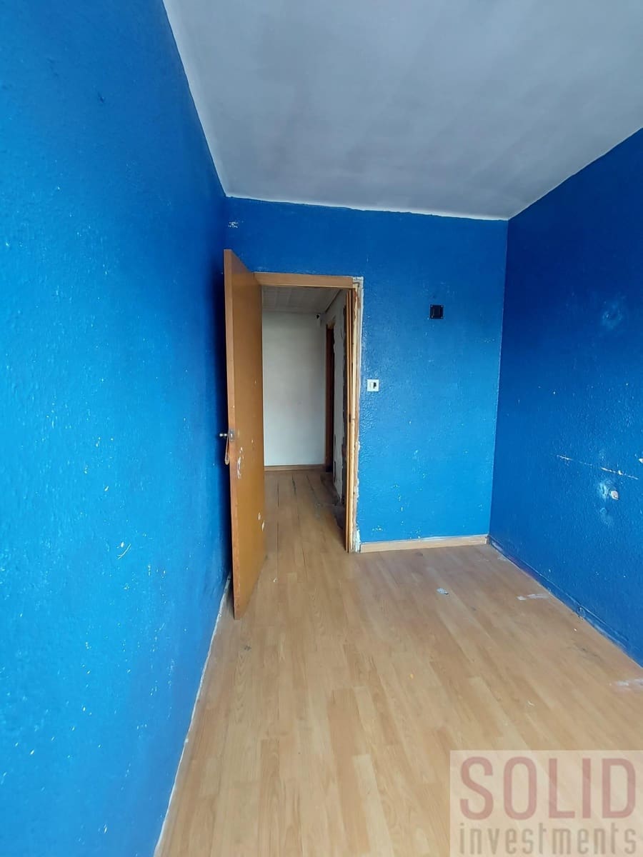4 slaapkamer Flat te koop in Sedavi - € 180.000 (Ref: 9958848)