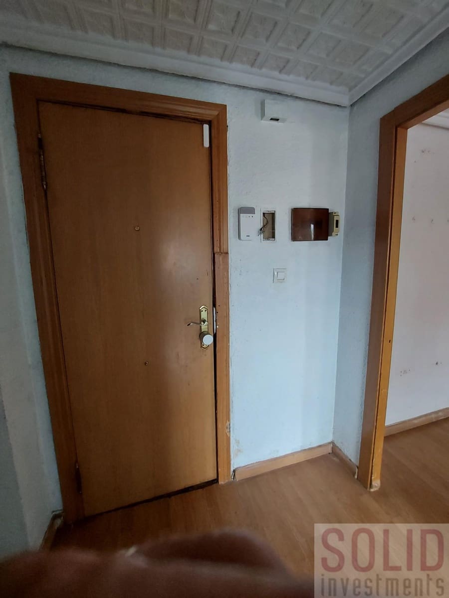 4 slaapkamer Flat te koop in Sedavi - € 180.000 (Ref: 9958848)