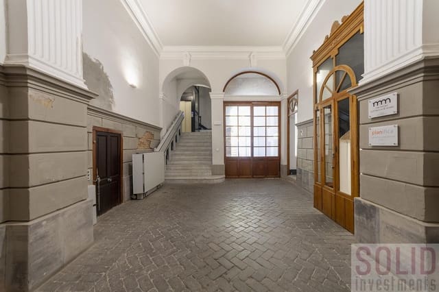 4 soveværelse Erhverv til salg i La Xerea, Valencia by - € 450.000 (Ref: 9972317)