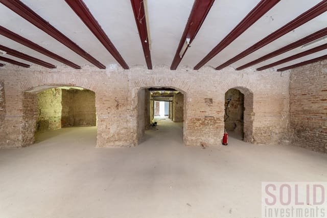 4 soveværelse Erhverv til salg i La Xerea, Valencia by - € 450.000 (Ref: 9972317)